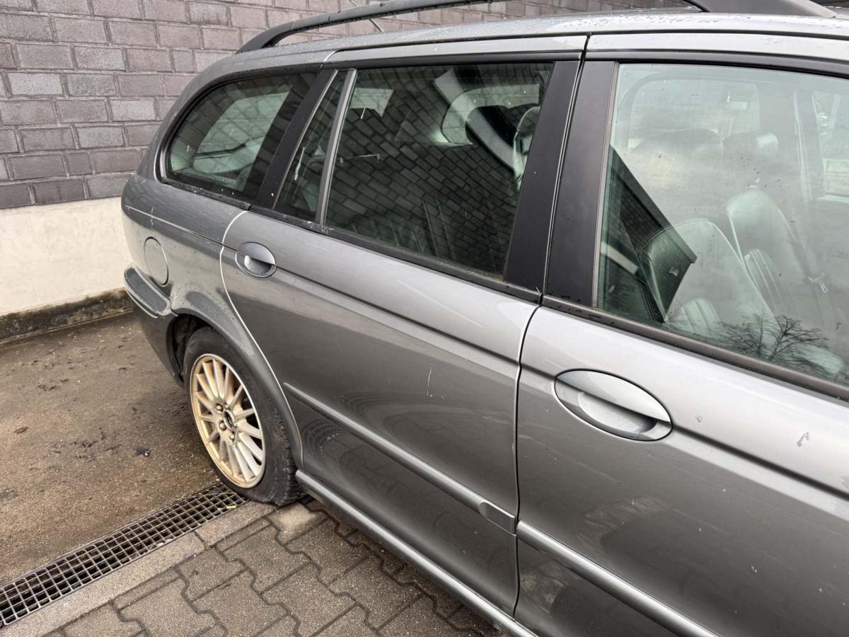 Jaguar X-Type original T&uuml;r hinten rechts LHK Quartzgrau Kombi Rohbau Bj.2006